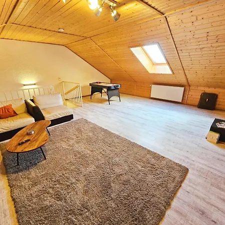 Pimp My Tla-ramstein House فيلة رامشتاين-ميزنباخ