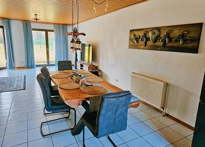 Villa Pimp My Tla-ramstein House *